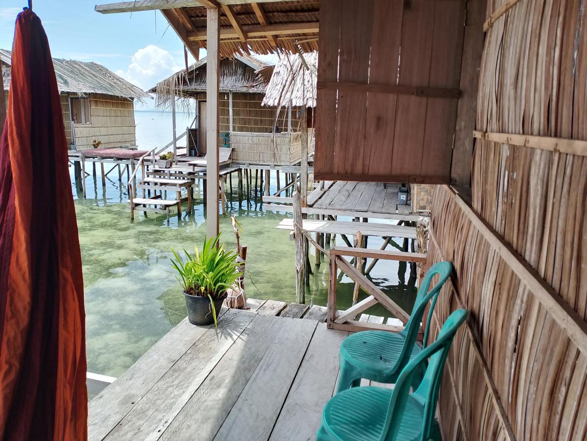 Arborek Diving Homestay R4 Besir Exterior foto